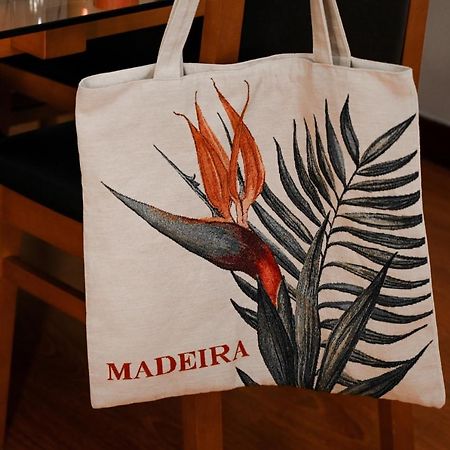 Апартаменты Recanto Da Madeira. Рибейра-Брава Экстерьер фото